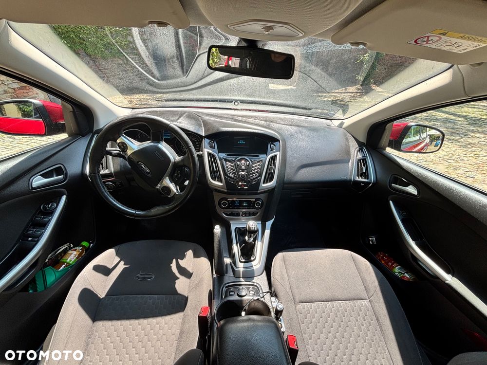 Ford Focus - 12