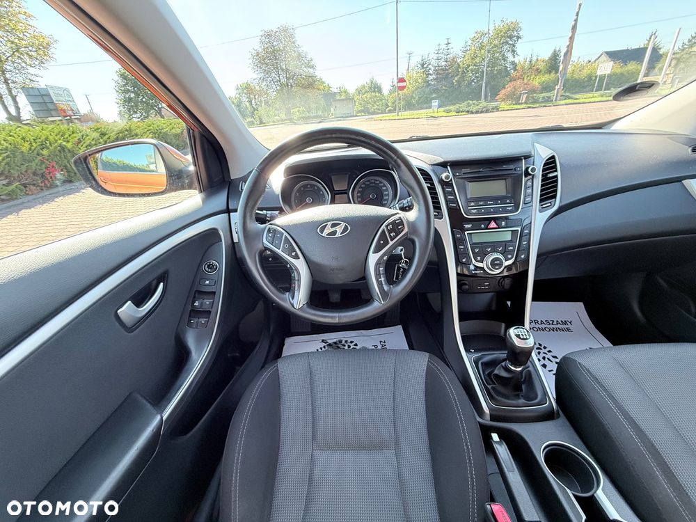 Hyundai i30 1.6 GDI Classic - 30