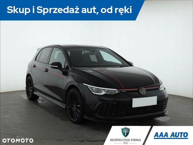 Volkswagen Golf - 2