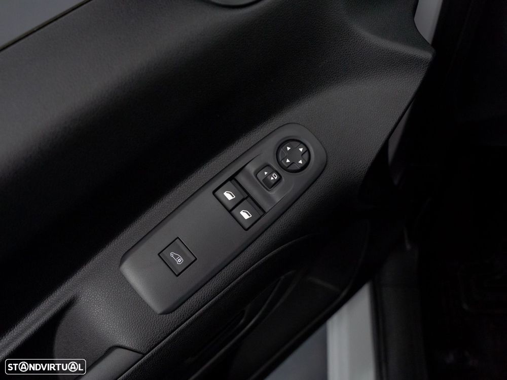 Toyota Proace City 1.5D L1 Exclusive - 15