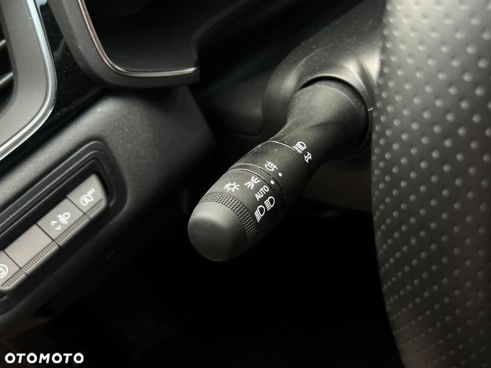 Mitsubishi Grandis - 31