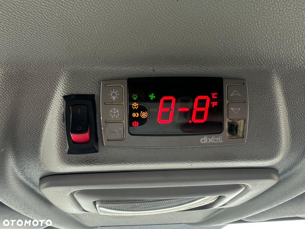 Fiat Doblo 1.3 MultiJet Chłodnia / 230V (146) - 16