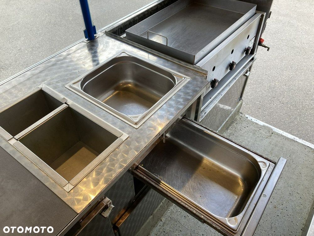 Mercedes-Benz Sprinter - 8