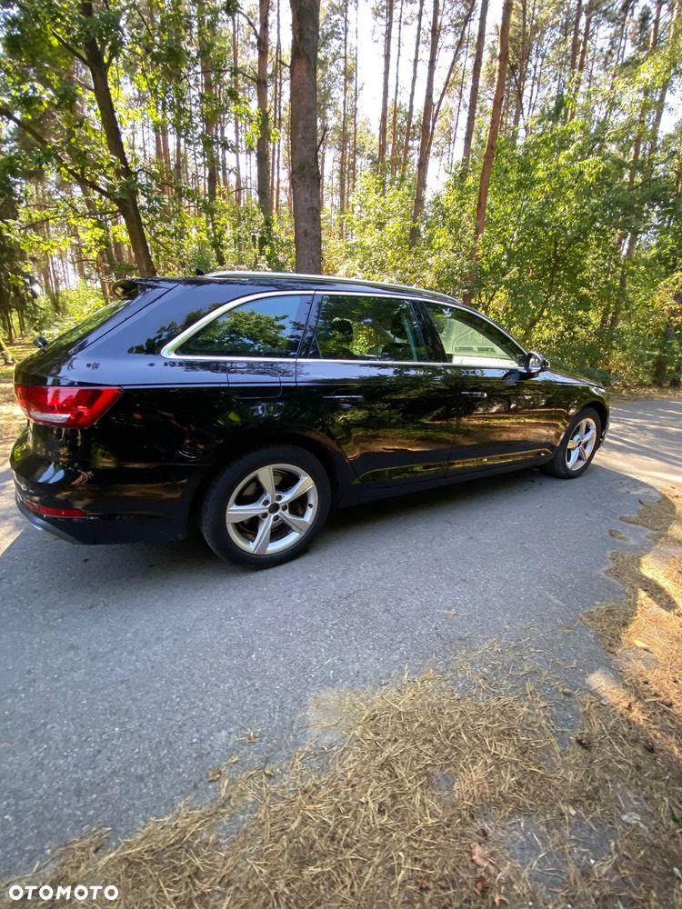 Audi A4 Avant 35 TFSI S tronic - 6
