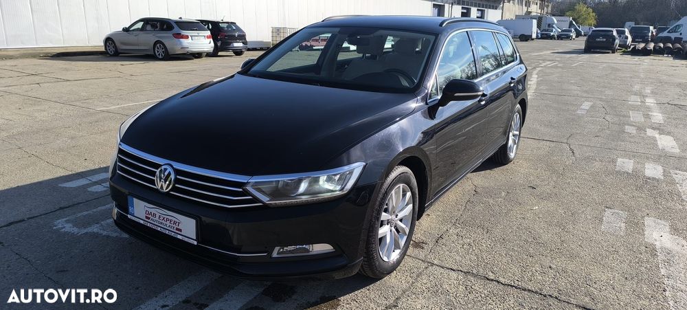 Volkswagen Passat Variant 1.6 TDI (BlueMotion Technology) DSG Trendline - 1