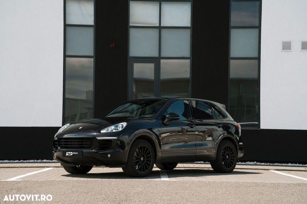 Porsche Cayenne - 2