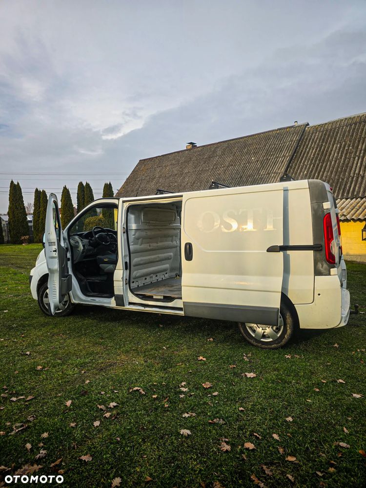 Renault Trafic - 10