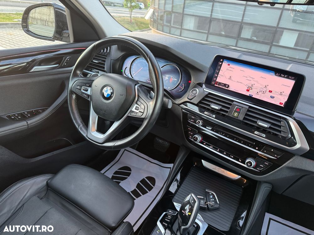 BMW X4 xDrive20d xLine - 11