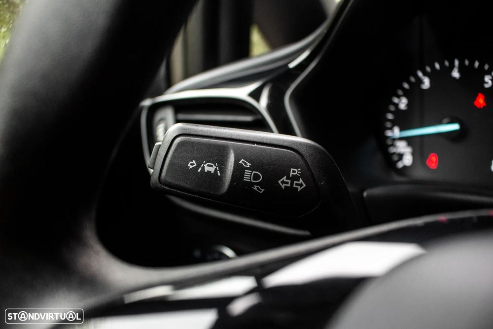 Ford Fiesta 1.1 Ti-VCT Titanium - 17