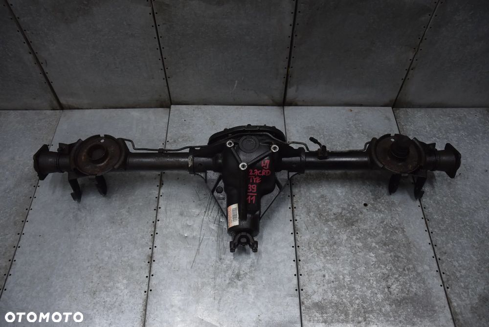 JEEP GRAND CHEROKEE WJ 2.7 CRD MOST TYŁ 3,55 39/11 - 1