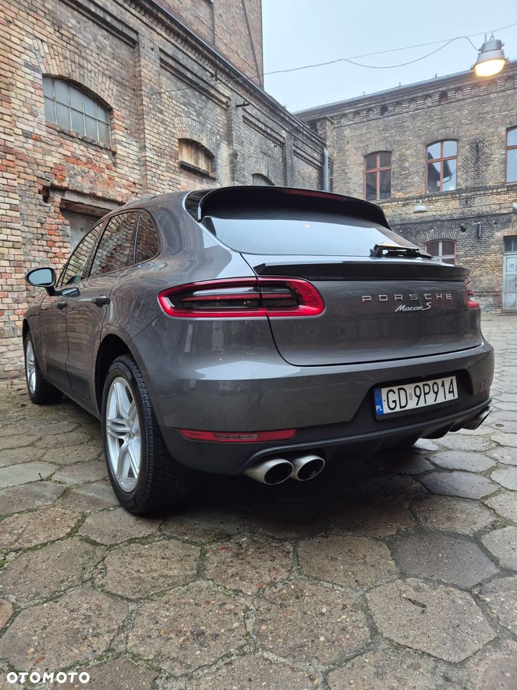 Porsche Macan S - 10
