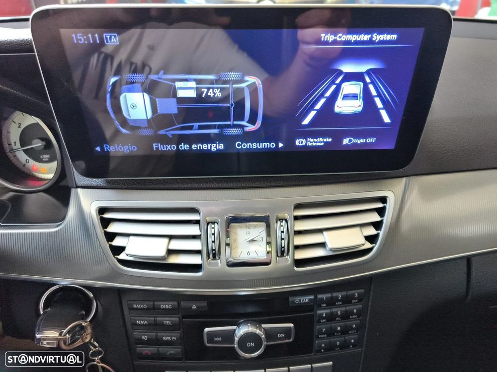 Mercedes-Benz E 300 Bluetec Hybrid Avantgarde - 16