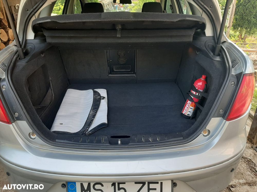 Seat Toledo 1.6 Basis - 12