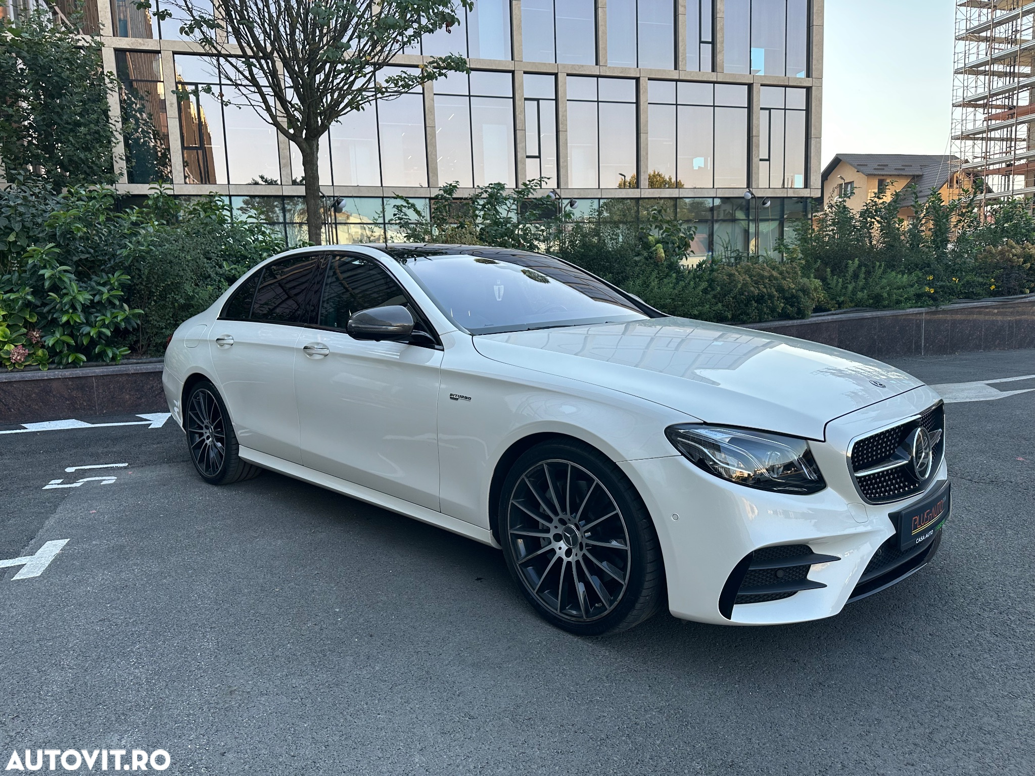 Mercedes-Benz E 43 AMG 4MATIC Aut. - 2