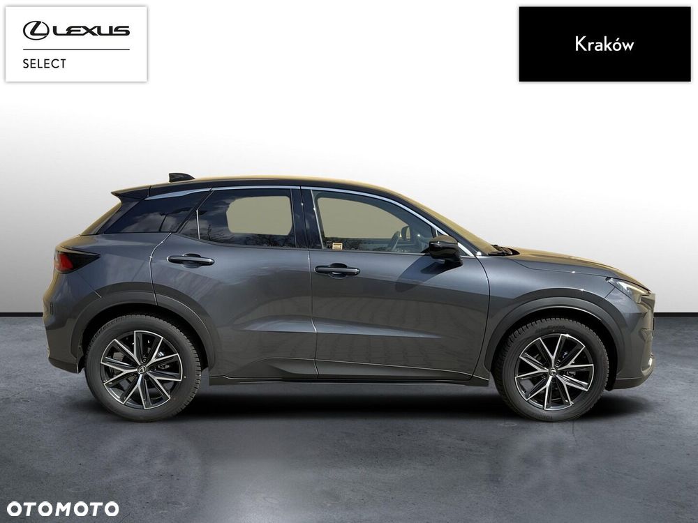 Lexus LBX 1.5 Hybrid Emotion - 6