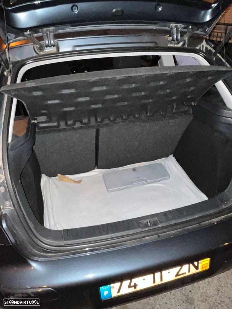 SEAT Ibiza 1.2 12V Reference - 10