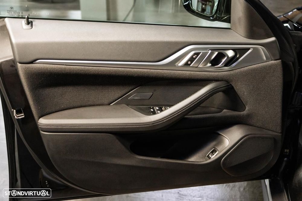 BMW i4 eDrive40 - 49