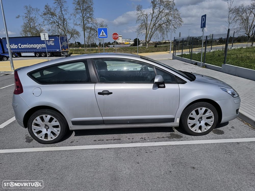 Citroën C4 1.6 HDi VTR - 12
