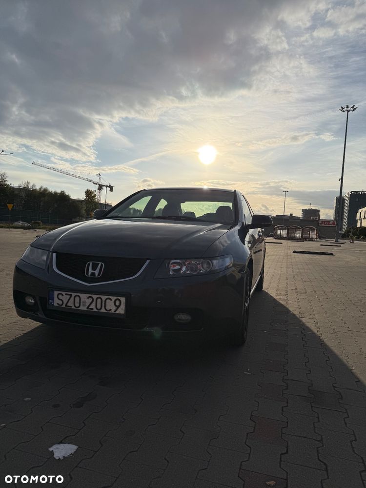 Honda Accord 2.0 Comfort - 1