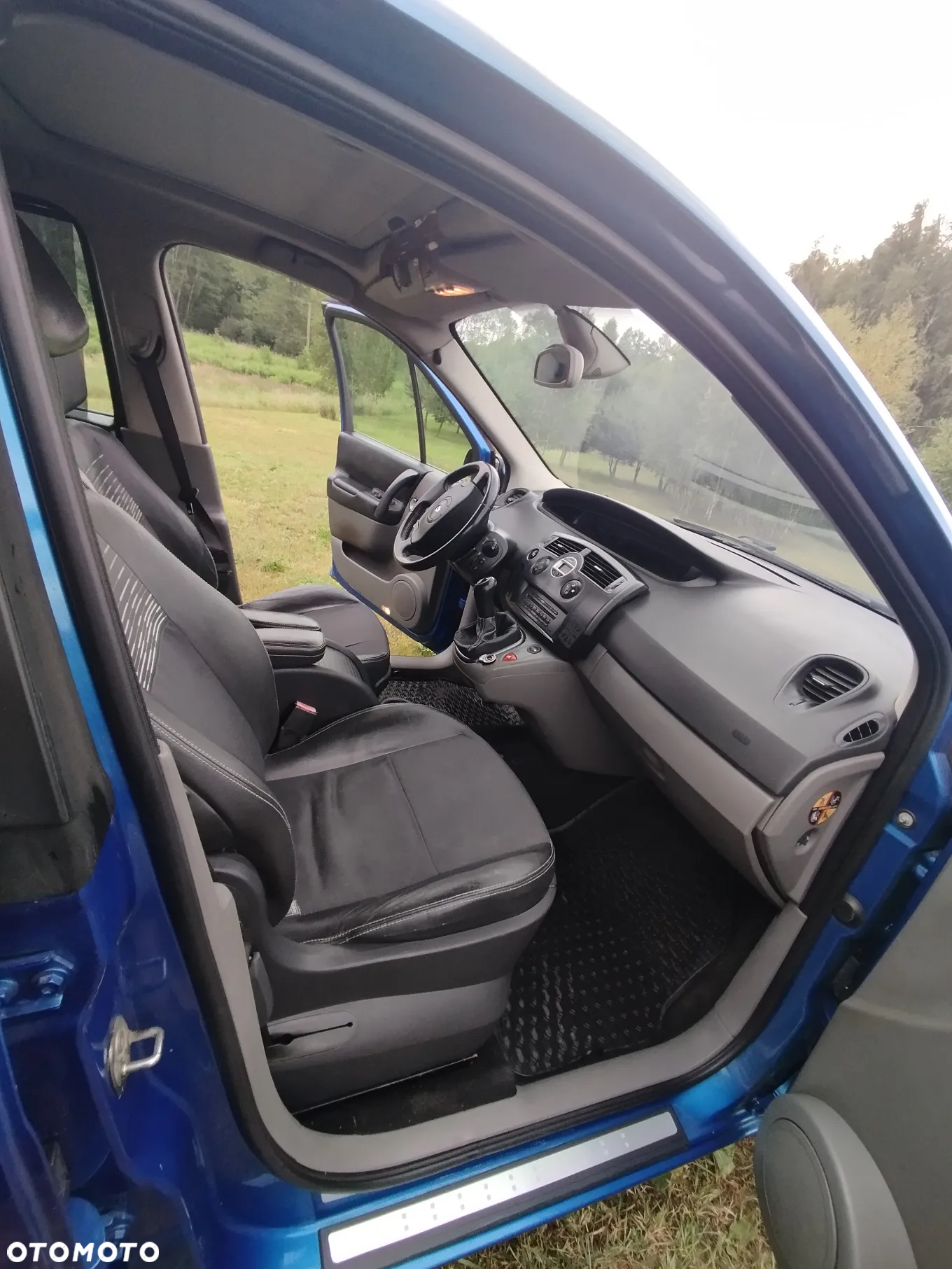 Renault Scenic - 12