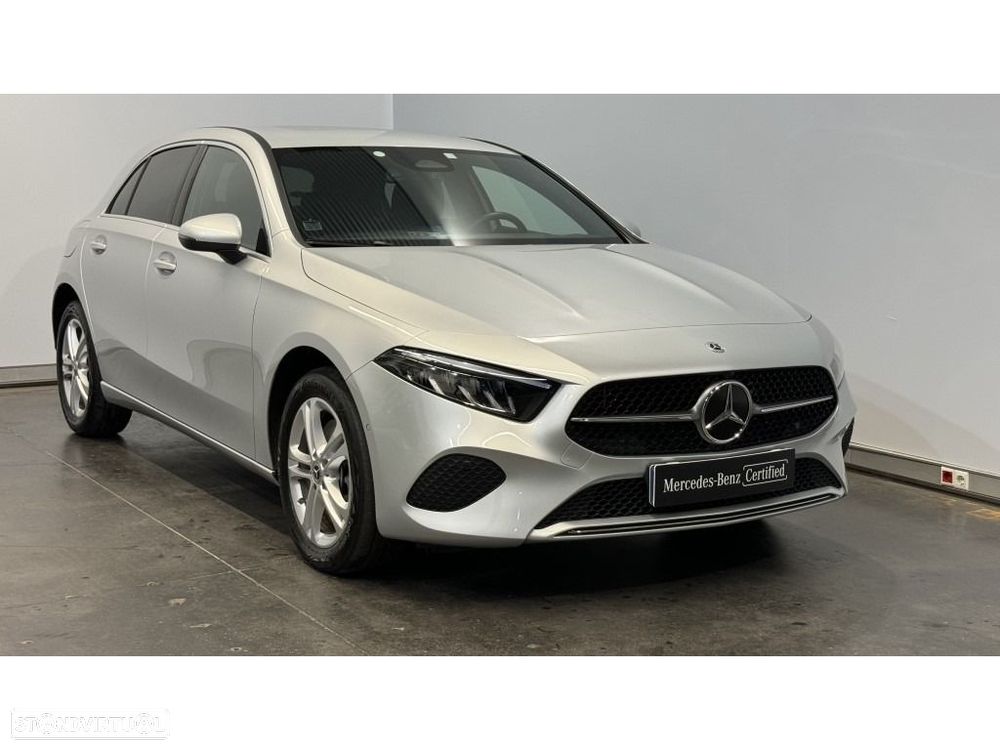Mercedes-Benz A 250 e Progressive - 2
