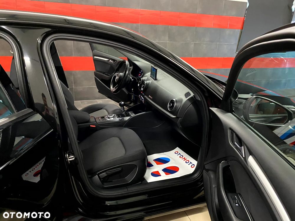 Audi A3 Sportback 1.6 TDI Sport - 23