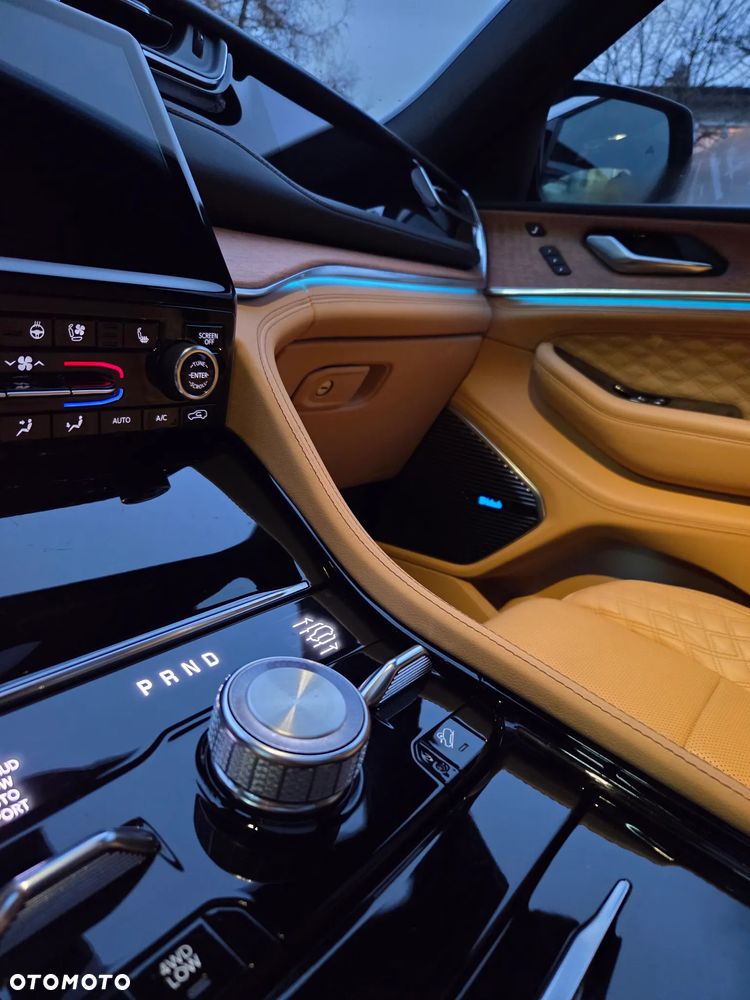 Jeep Grand Cherokee 3.6 V6 Pentastar 4WD Automatik Summit - 14