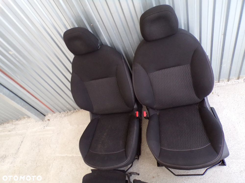 KOMPLET FOTELI FOTEL KANAPA PEUGEOT 208 5D - 4