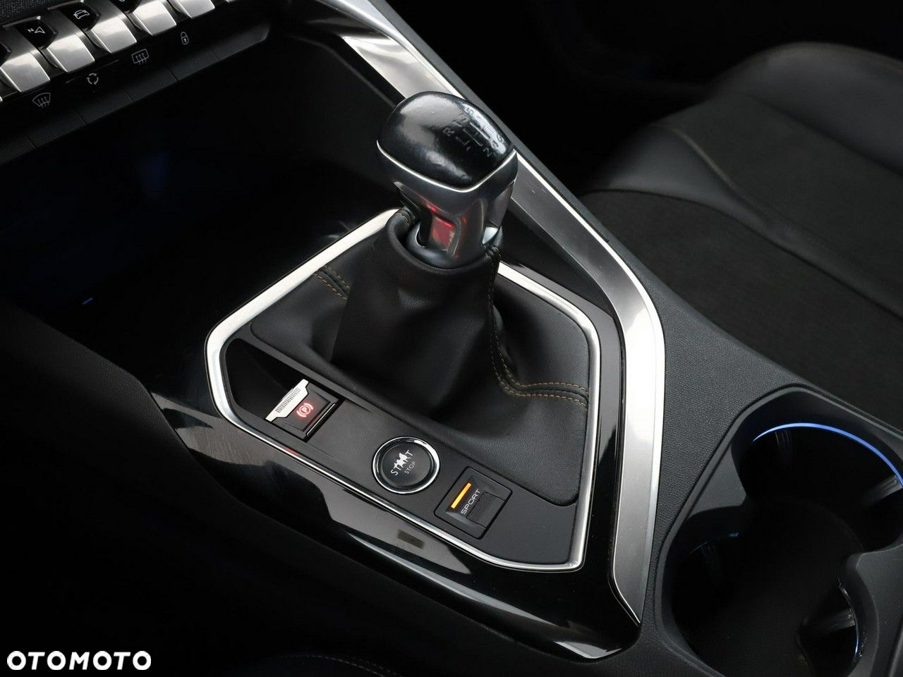 Peugeot 3008 PureTech 130 Stop & Start GPF Allure Pack - 33