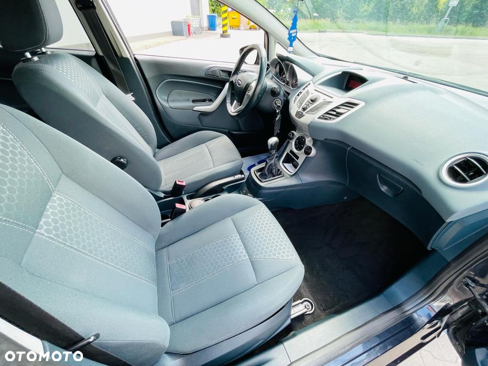 Ford Fiesta 1.4 Titanium - 15