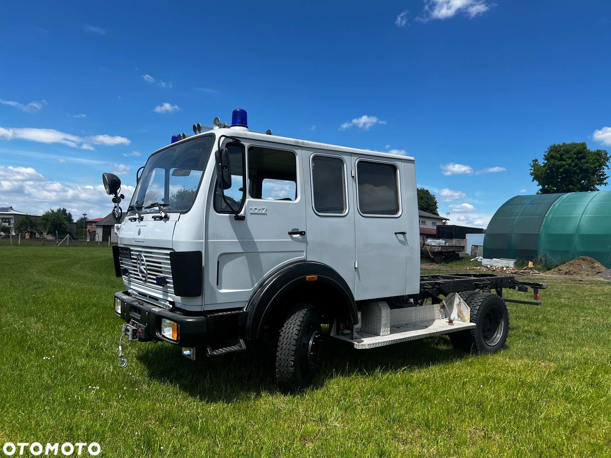 Mercedes-Benz 1017 - 2