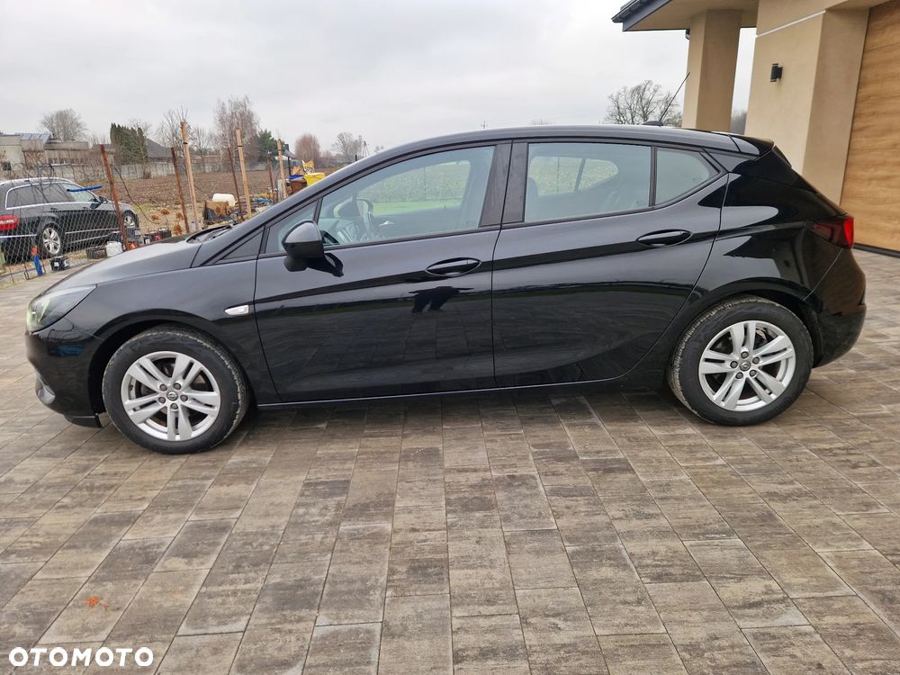 Opel Astra 1.2 T Edition S&S - 4