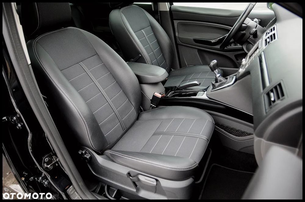 Ford Kuga 2.0 TDCi Titanium - 35