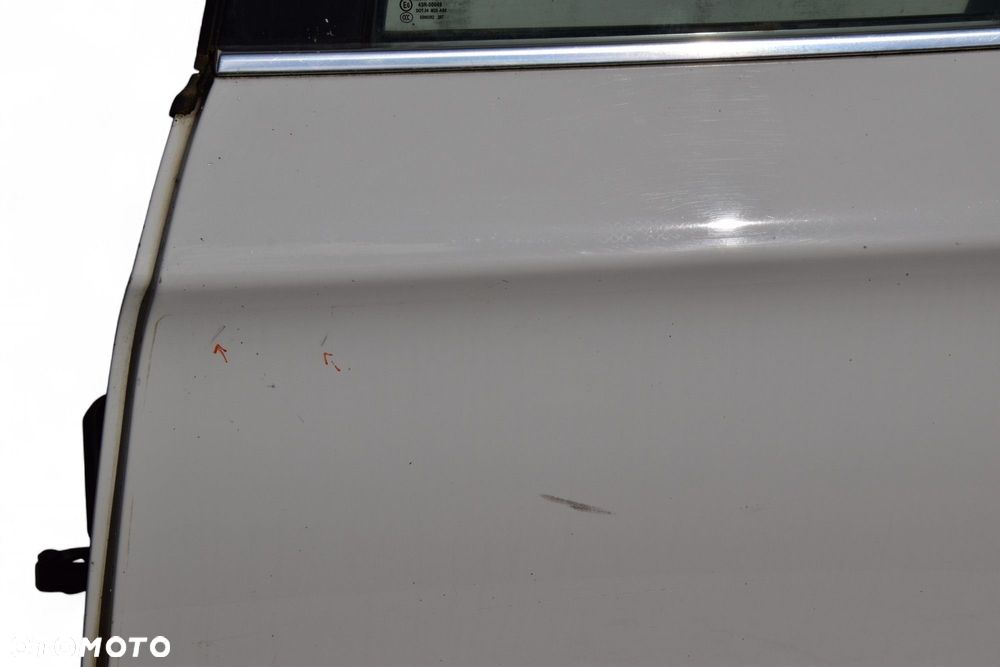 Drzwi Lewy Tył BMW 5 F11 KOMBI Lift 2012-2017 Kolor: 300 Alpinweiss - 4