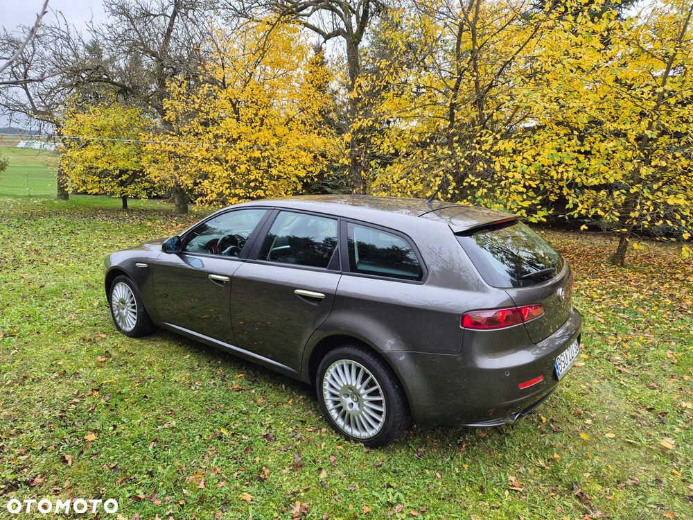 Alfa Romeo 159 - 5