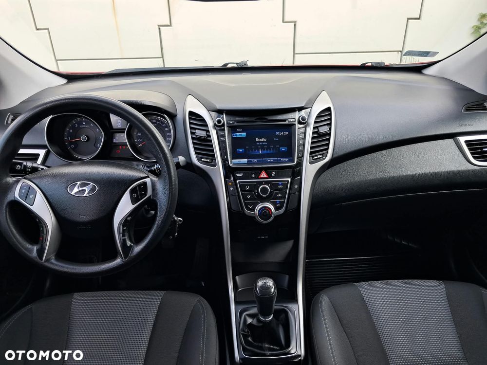 Hyundai i30 1.4 Premium - 18