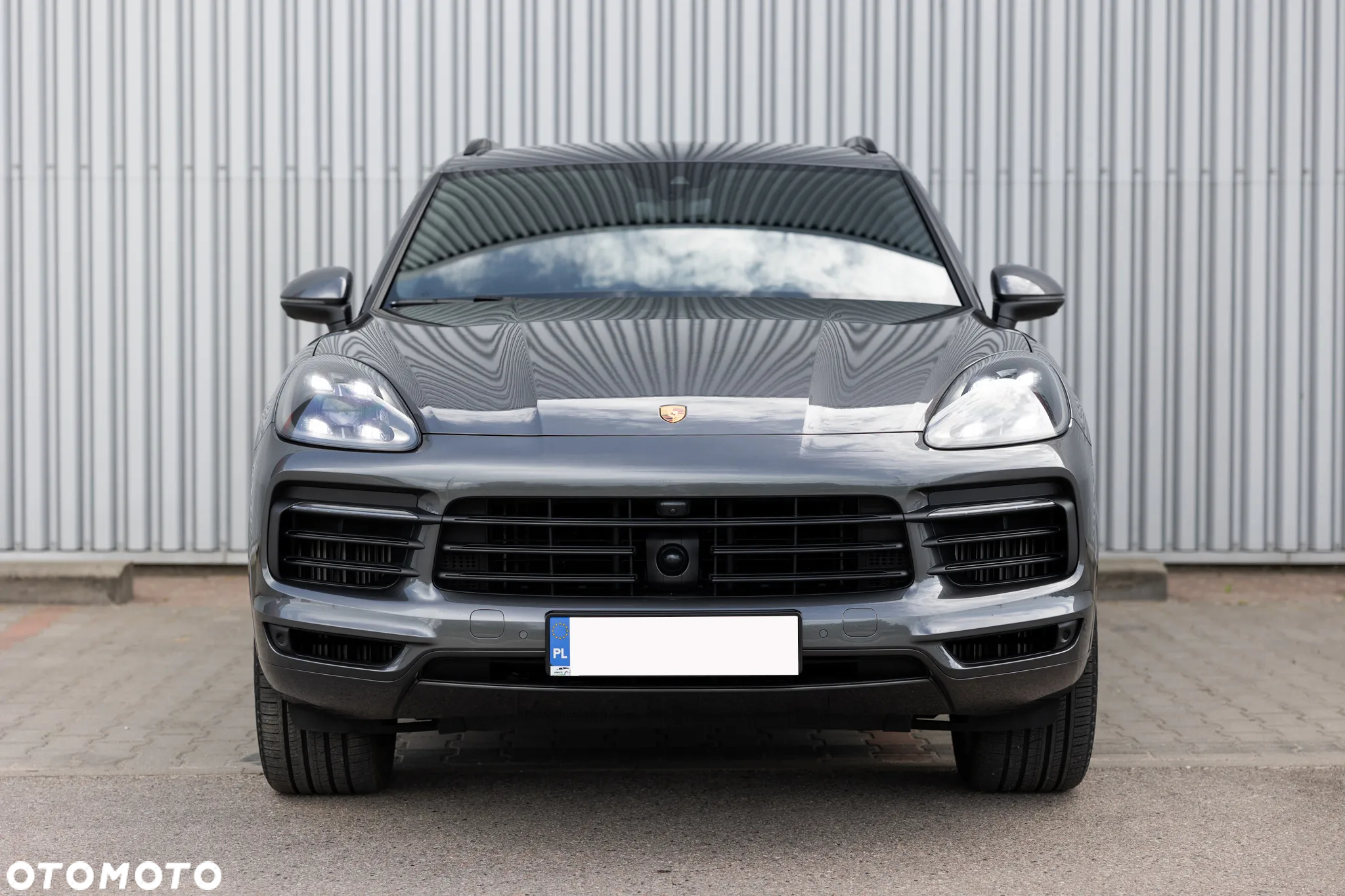Porsche Cayenne - 2