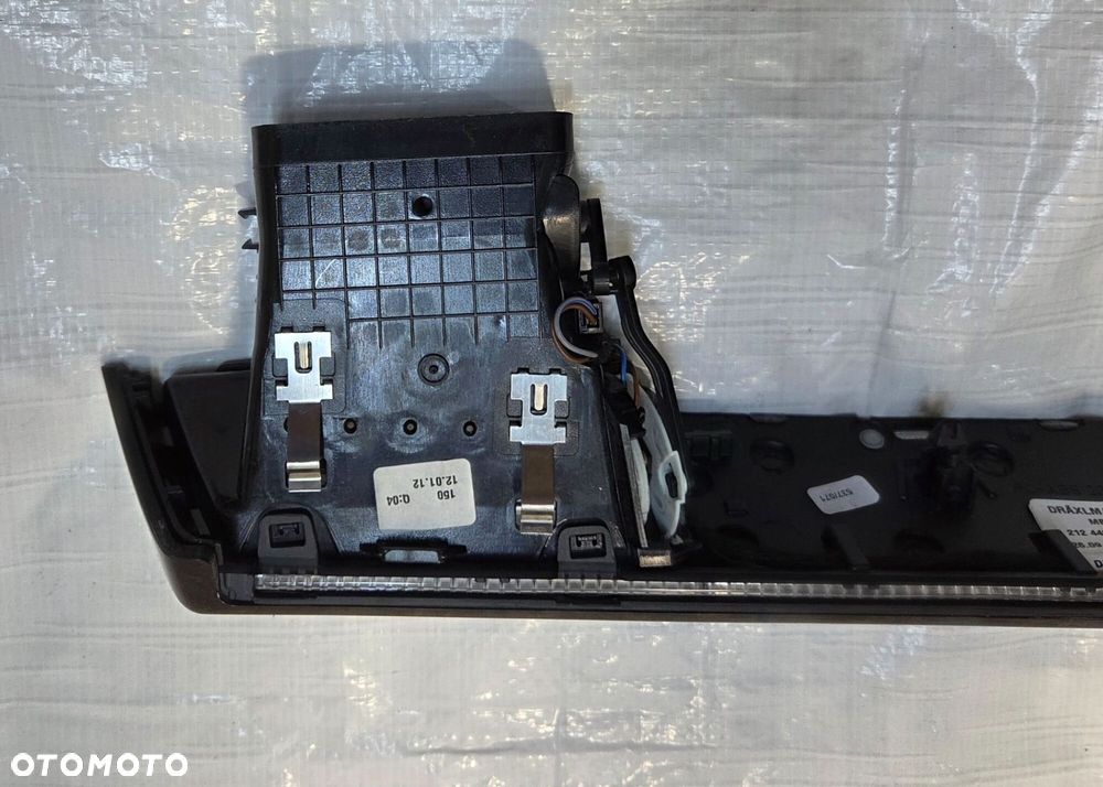 MERCEDES W212 LISTWA DEKOR KONSOLI KRATKI NAWIEWU A212680xx71 - 6