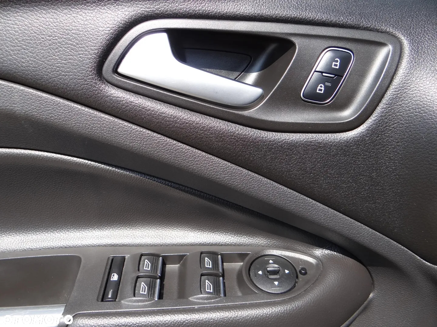 Ford Kuga 1.5 EcoBoost 4x4 ST-Line - 18