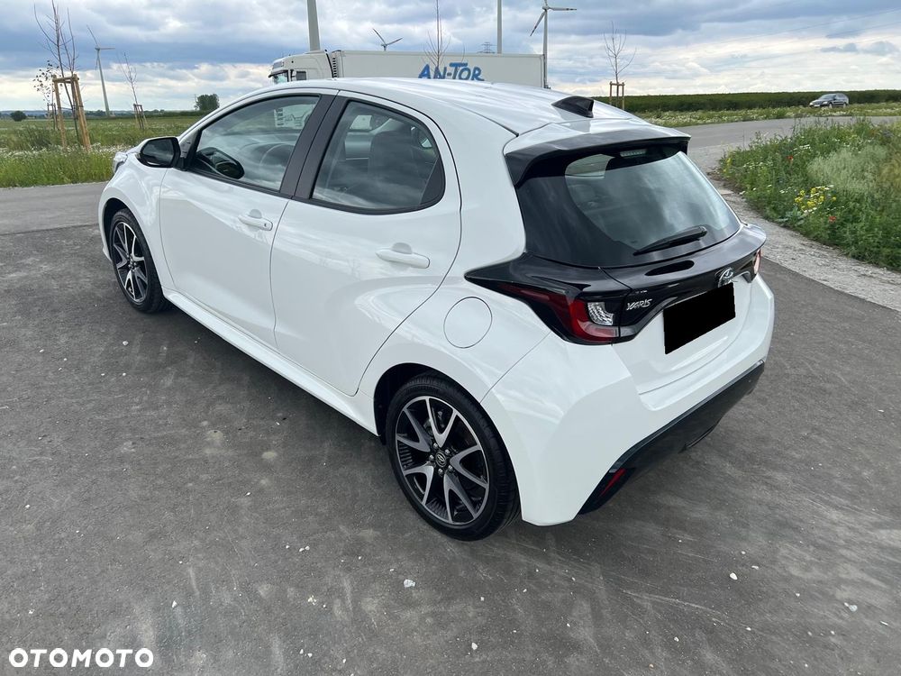 Toyota Yaris Hybrid 1.5 Comfort - 21