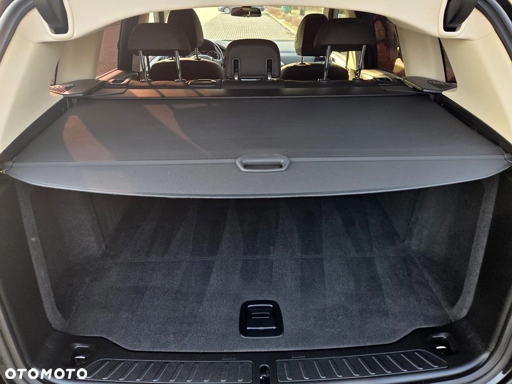 BMW X3 sDrive18d - 16