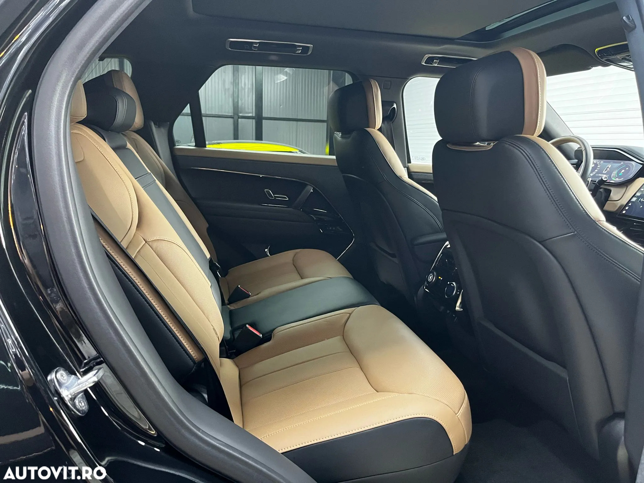 Land Rover Range Rover Sport - 32