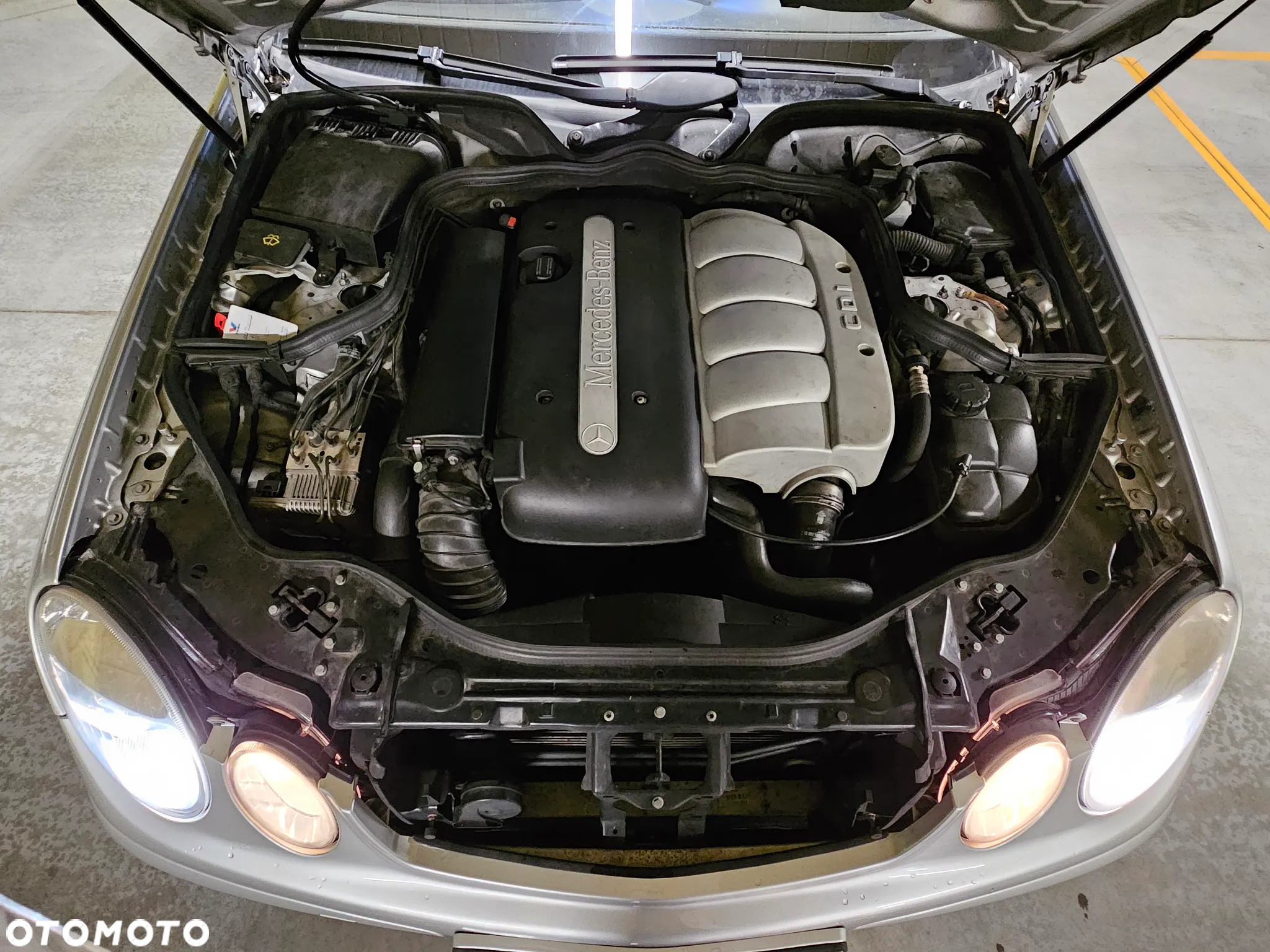 Mercedes-Benz Klasa E 220 CDI Automatik Classic - 23