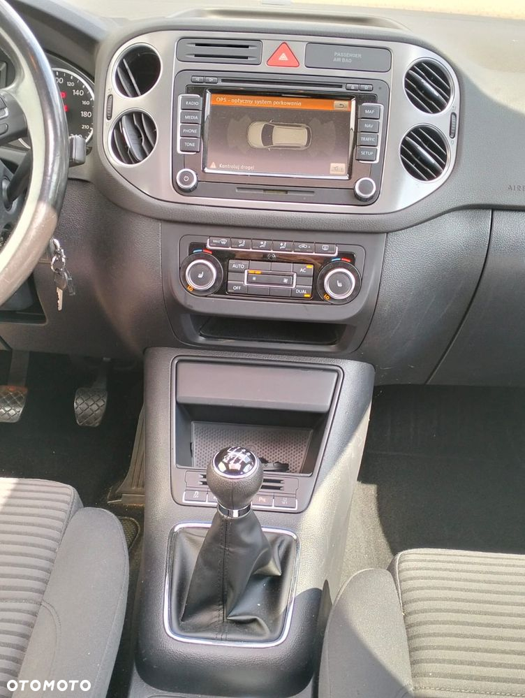 Volkswagen Tiguan - 6