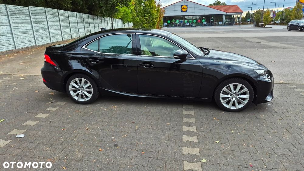 Lexus IS 200t Comfort - 2