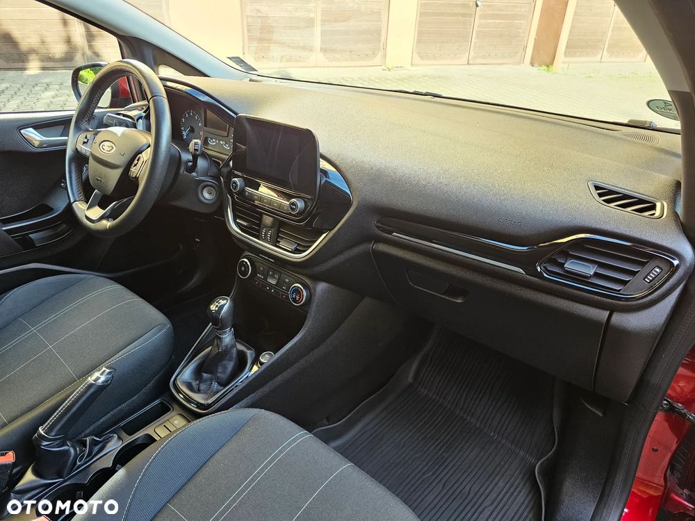 Ford Fiesta 1.1 S&S COOL&CONNECT - 26