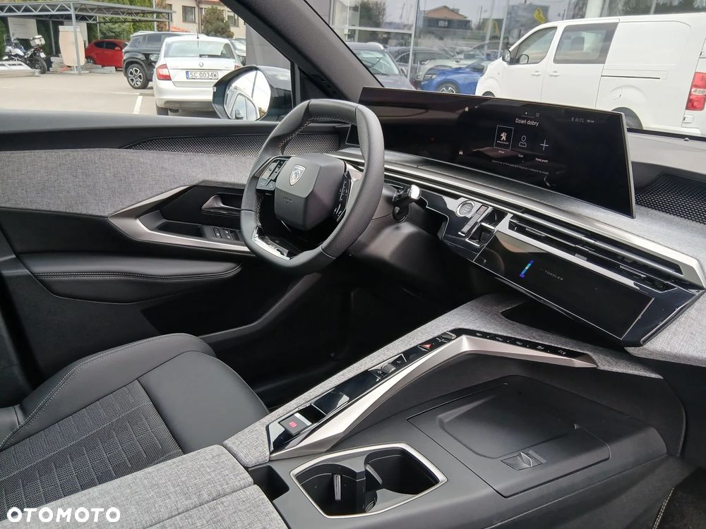 Peugeot 3008 1.2 PureTech mHEV GT E-DCS6 - 6