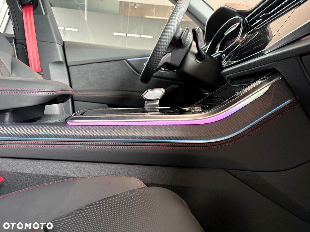 Audi Q8 - 13