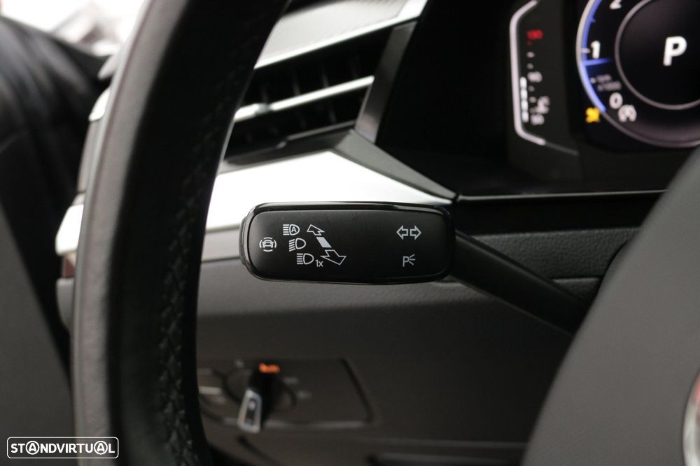 VW Arteon 2.0 TDI Elegance DSG - 35