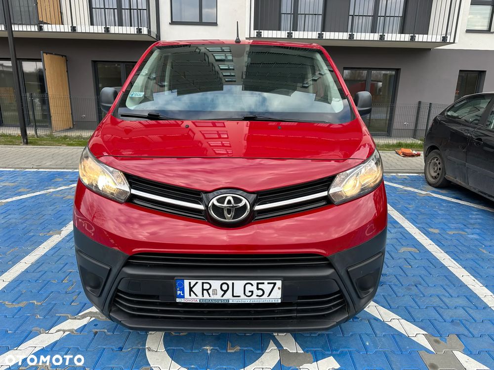 Toyota Proace - 10